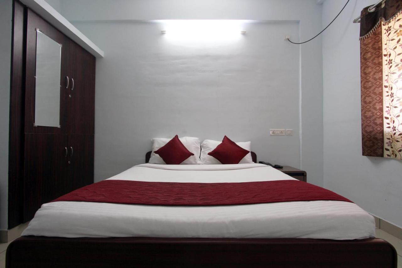 Lakshana Service Apartment - Big Temple Thanjavur Exterior foto